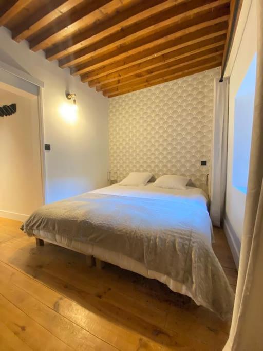 Appartement Clermont-Fd Jaude 1 Bagian luar foto